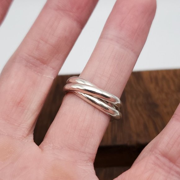Size 6 925 Sterling Silver Cool Simple Triple Ring - Picture 2 of 6